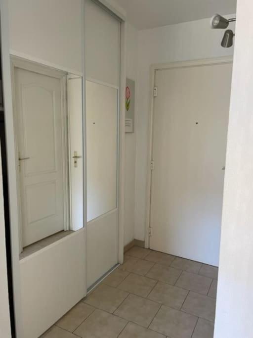 Bel Appartement Proche Du Port Sanary-sur-Mer Dış mekan fotoğraf